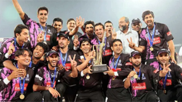 فیصل آباد وولفز (فائل فوٹو)