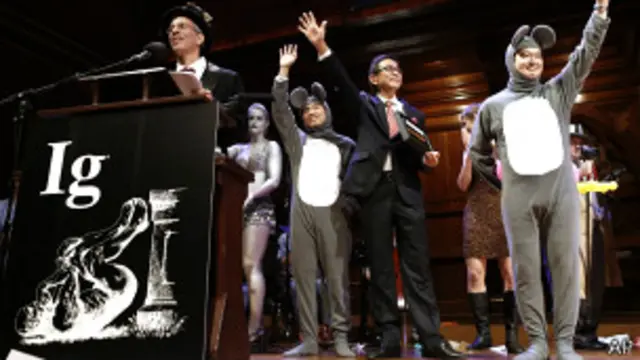 Мыши, оказывается, гораздо быстрее выздоравливают, если слушают "Травиату" Верди