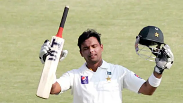 ٹیسٹ سکواڈ میں خرم منظور کے علاوہ ابھی کسی دوسرے اوپنر کا نام شامل نہیں کیا گیا ہے