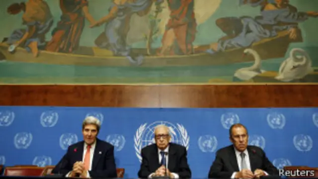 د جمعې په ورځ د سوریې لپاره د ملګرو ملتونو استازی لخدار براهیمي هم له دواړو وزیرانو سره خبرو کې ملګری شو.