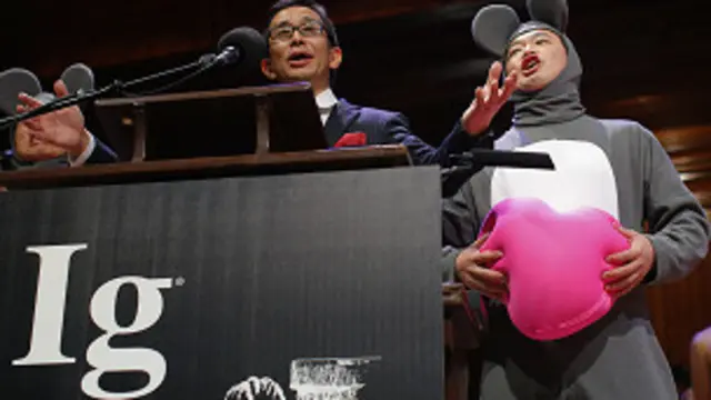 اِگ نوبیل انعام مشہور نوبیل انعام کا مزاحیہ ورژن ہے