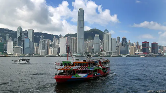 民調結果顯示，只有31.1%的受訪者支持「佔中」，而反對「佔中」的受訪者則達到46%。