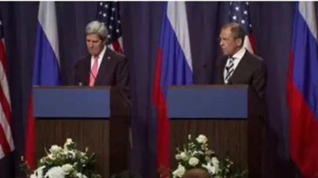 克里和拉夫罗夫在联合记者会上