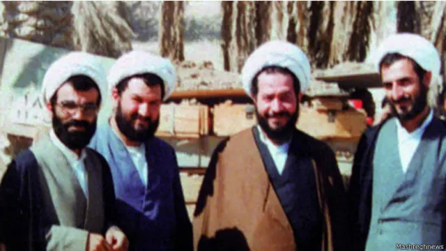 در خرداد ۱۳۶۶ آقای خمینی طی حکمی علی رازینی را به سمت «حاکم شرع» این دادگاه منصوب کرد.(از راست محمد نیازی، مرتضی مقتدایی و علی رازینی از مقامات قضایی ایران)