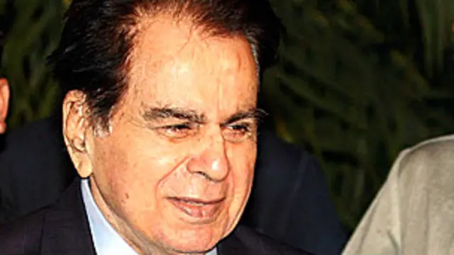  दिलीप कुमार 