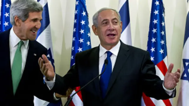 John Kerry y Benjamín Netanyahu. 