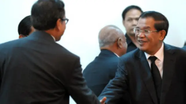 Hai ông Sam Rainsy và Hun Sen từng đàm phán hai lần không thành công