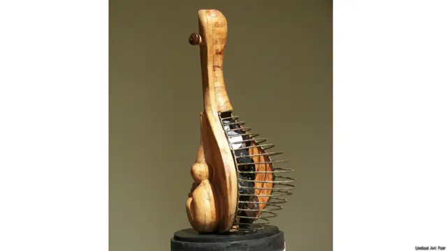 भारत में यूनाइटेड आर्ट फेयर का दूसरी बार आयोजन हो रहा है और ये 17 सितंबर तक चलेगा.