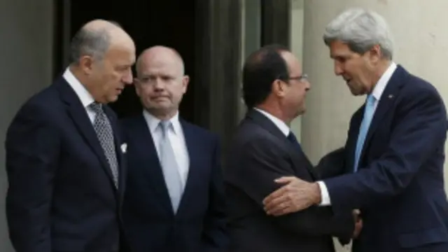 امریکہ نے دمشق میں کیمیائی ہتھیاروں کے استعمال کے خلاف شام پر حملے کی دھمکی دی تھی