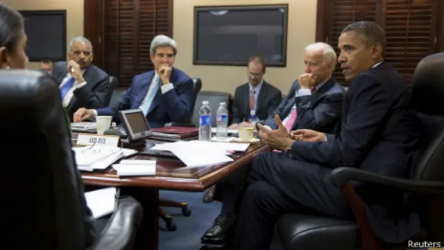 Обама обсуждает ситуацию в Сирии на встрече в Белом доме 
