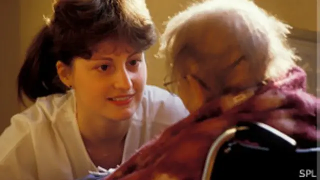 Cuidadora de ancianos