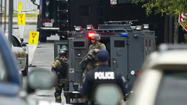 واشنگٹن میں امریکی بحریہ کے ایک ٹھکانے میں فائرنگ کا واقعہ پیش آیا ہے