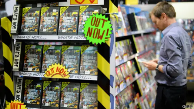 Gran Theft Auto en tienda