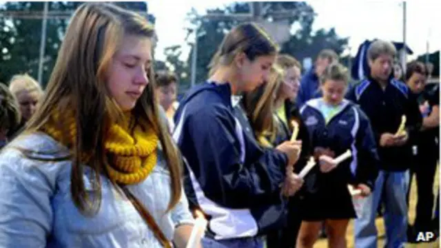 रिजेल की मृत्यु पर मैरीलैंड के विंसमिस्टर के निवासियों ने श्राद्धांजलि दी.