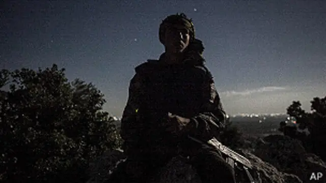 Combatiente rebelde sirio