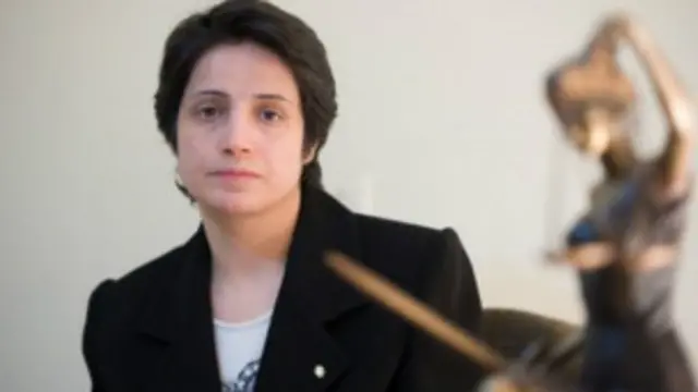 ایران کی حکومت نے گیارہ سیاسی قیدیوں کو رہا کر دیا ہے جن میں انسانی حقوق کی معروف وکیل نصرین صتودے بھی شامل ہیں