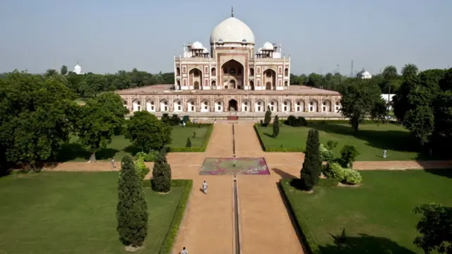 اس مقبرے کی بحالی کا کام آغا خان ٹرسٹ اور بھارت کے آرکیولوجیکل سروے نے مشترکہ طور پر کیا