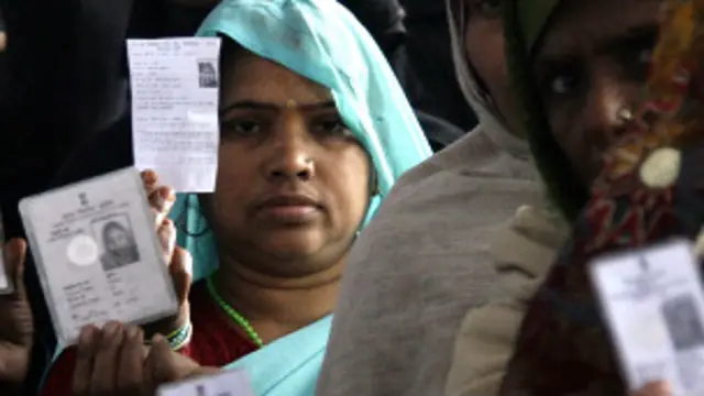 عام آدمی پارٹی نامی اس سیاسی جماعت کے رہنما اروند کیجری وال نے دہلی کی وزیراعلیٰ شیلا دکشٹ کو شکست دی ہے