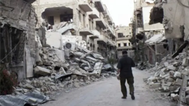 ایران نے کہا ہے کہ وہ شام میں حکومت اور باغیوں کے درمیان مذاکرات کے لیے کردار ادا کرنے کو تیار ہے