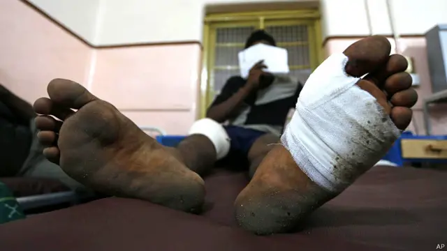 මරණ තර්ජන එල්ලවී ඇති හෙයින් තුවාල කරුවන් සිය අනන්‍යතාව හෙළි කිරීමට බිය වී සිටී.