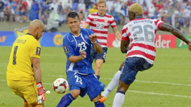 لاعبو منتخب السلفادور 