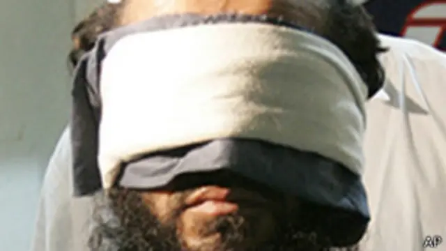 ملا برادر تېره مياشت په پاکستان کې له درې نيمو کلو زندان وروسته خوشې شو