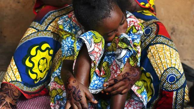 हिना आर्टिस्ट, नियामे, नाइजर, टैटू