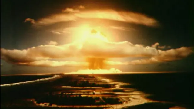 परमाणु बम धमाका