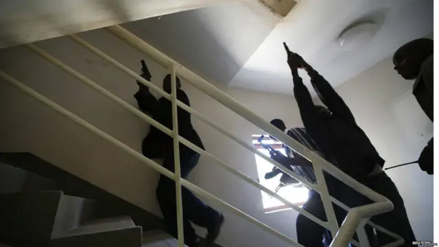 Стрельба в торговом центре Найроби