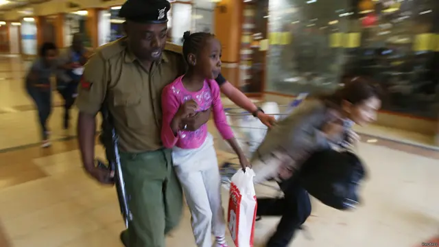 Ataque en centro comercial de Kenia