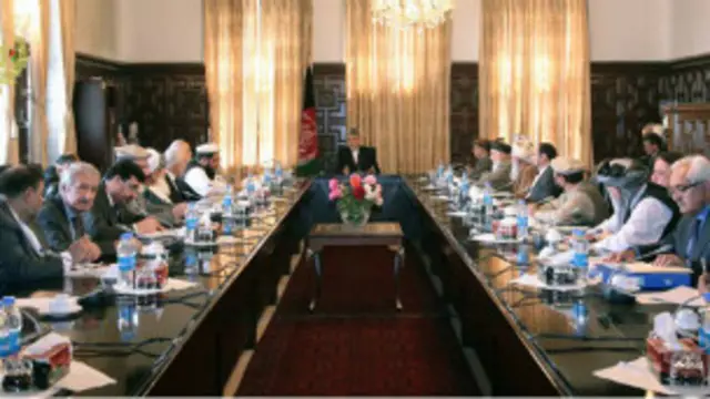 افغان حکومت د شاوخوا پنځو زرو وژل شویو د غمشریکۍ لپاره درې ورځې ماتم اعلان کړ.