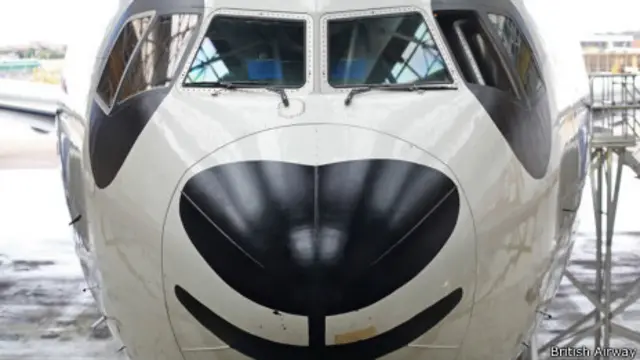 英航首航伦敦成都航线的班机绘有熊猫图案。 