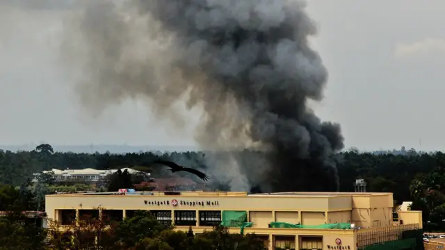 Ataque en centro comercial de Kenia