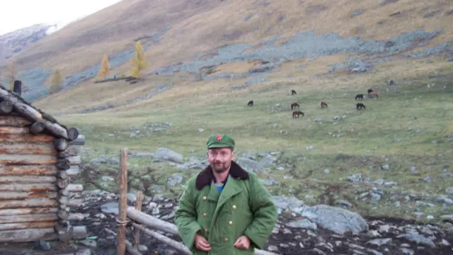 Men uning mushukiga bir necha marta kirdim.