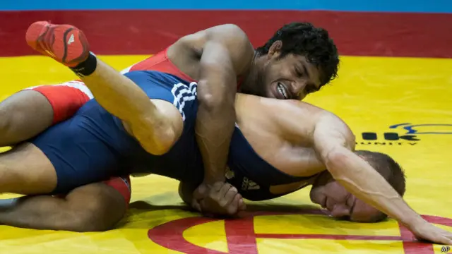 विश्व कुश्ती चैंपियनशिप के ग्रीको रोमन वर्ग में संदीप तुलसी यादव ने भारत को पहला पदक दिलाया.