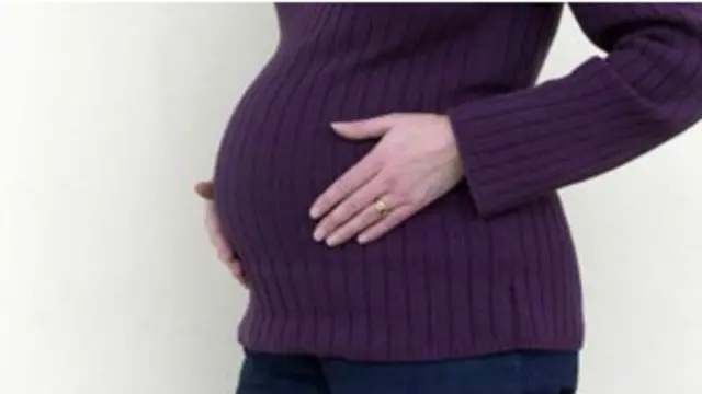 在美国寻找代孕,很多中国人的考量是身份问题。