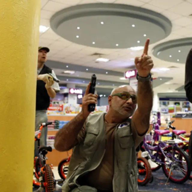 هل شارك مستشارون امنيون اسرائيليون في العملية؟