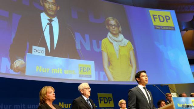 Ông Philipp Roesler từ chức sau thất bại nặng nề của đảng FDP