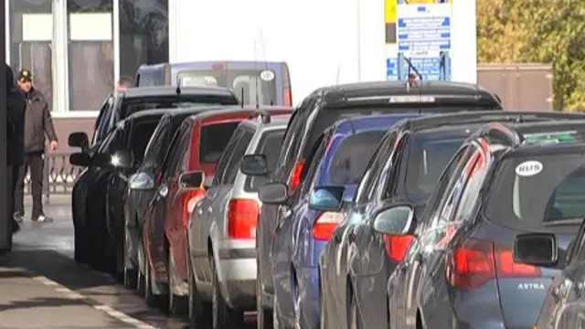 очередь машин на границе с Россией