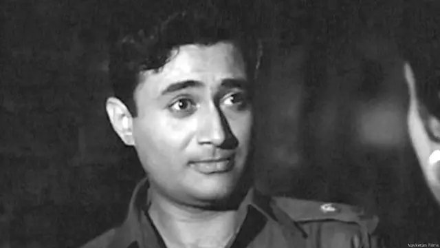 'हम दोनों'