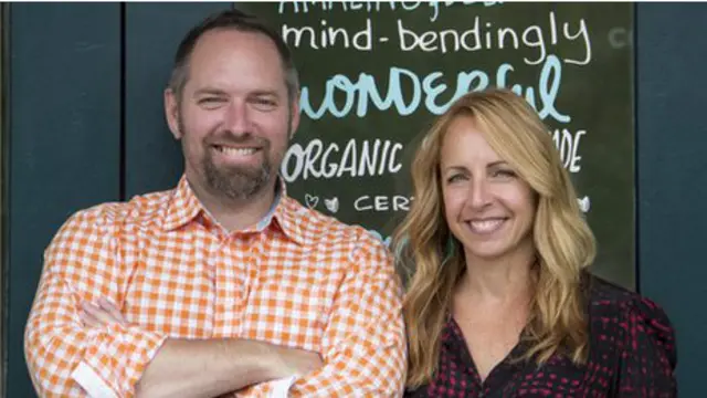 Джо Вінні і Дебра М’юзік