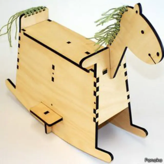 Caballo de madera