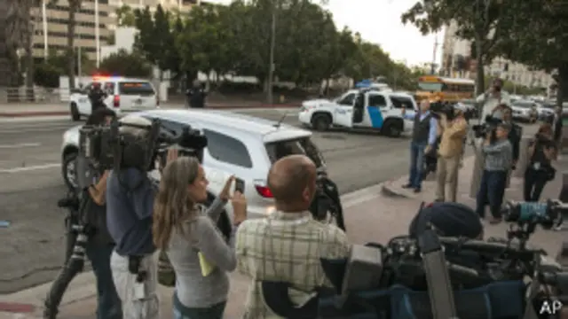 Юсефа вывозят из зала суда