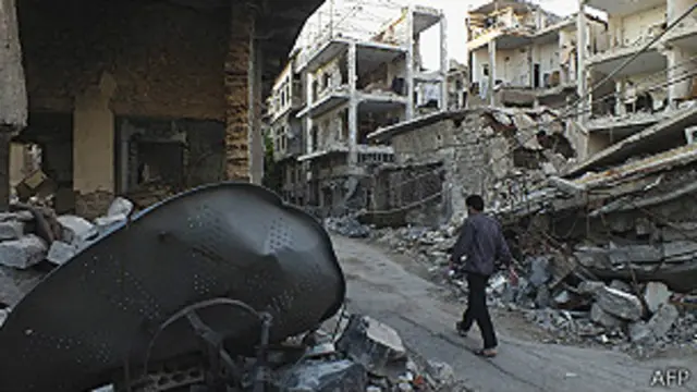 သမ္မတ အာဆတ်ကို ဆန့်ကျင်တော်လှန်မှုတွေ စခဲ့တဲ့ ၂၀၁၁ခုနှစ်ကတည်းက သေဆုံးသူ တသိန်းကျော် ရှိ