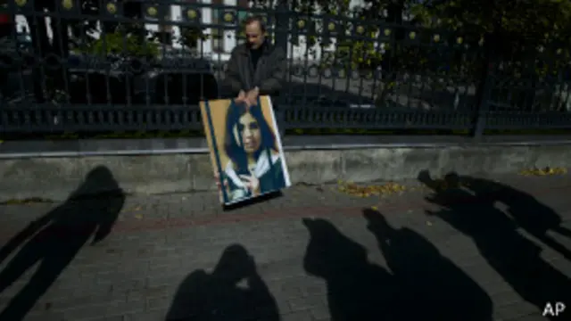 فریادِ "پوسی رایت" در وهله اول به مخالفت بخش اعظم جامعه روسیه منجر شد