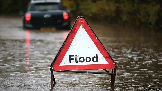 ماحولیاتی تپشی کے باعث مختلف اقسام کے بدترین موسمی حالات پیدا ہو سکتے ہیں، جن میں طوفان، غیرمعمولی بارشیں، سیلاب اور خشک سالی شامل ہیں