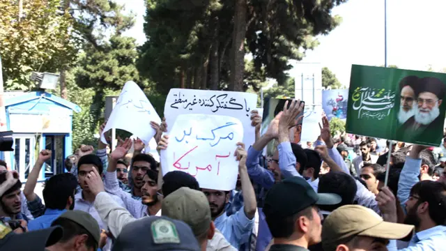 عکس از حامد