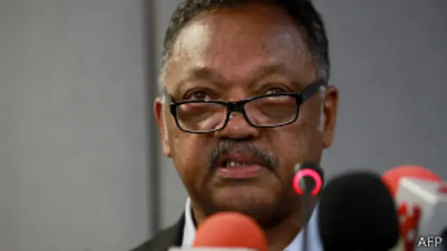 کولمبیا میں گذشتہ پچاس سال سے جاری اندرونی کشیدگی سے لاکھوں لوگ بے گھر ہوئے ہیں