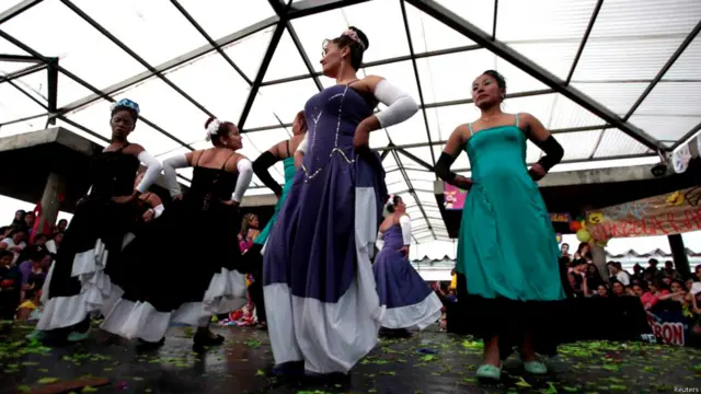 जेल, सौंदर्य प्रतियोगिता, महिला क़ैदी, नशीली दवा, तस्करी