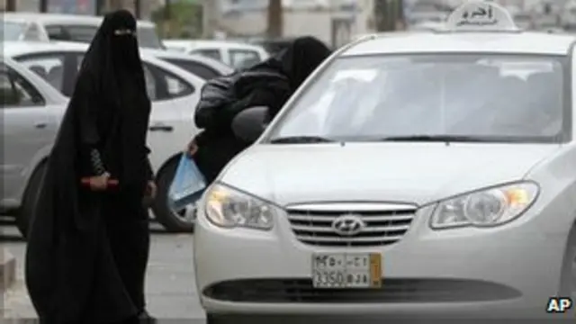 Yigitlarni silkitayotgan qizlarning kompilyatsiyasi Leggingsdagi jinsiy aloqani onlayn tomosha qiling